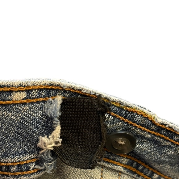 No Boundaries Vintage Light Wash Stretch Denim Deconstructed Micro Mini Shorts - Picture 3 of 5